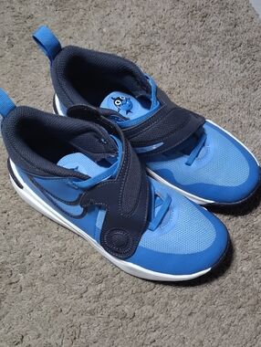 Nike 3y Kids Blue Athletic Sneakers - Comfortable Everyday Shoes$125